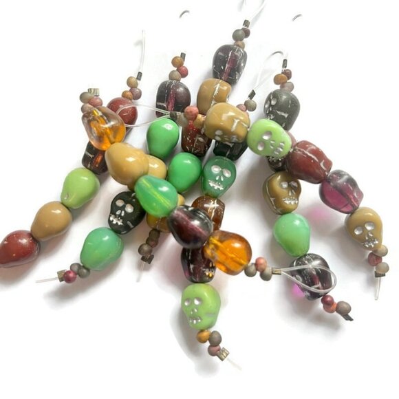 As Low As $2 9.0mm x 11mm Mix Colour White Wash Czech Skull Beads (5) - Picture 2 of 4